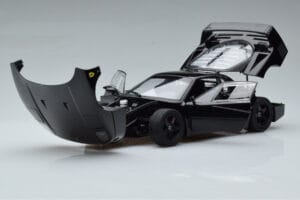 Ferrari F40 Lightweight Juodas Kyosho 1:18 08412BK Metalas - nuotrauka 9 iš 12