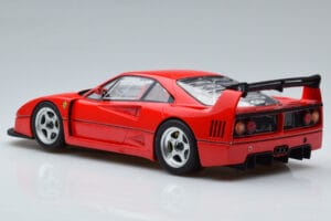 Ferrari F40 LM Raudonas GT Spirit 1:18 GT388 Derva - nuotrauka 5 iš 6