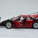 Ferrari F40 Raudonas Metalinis Asia Exclusive Kyosho 1:18 - image 4 of 14
