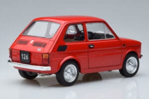 Fiat 126 Raudonas MCG 1:18 MCG18323 Metalas - nuotrauka 2 iš 6