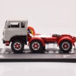 Fiat 690 T1 Baltas IXO 1:43