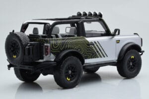 Ford Bronco RTR Iconic Sidabrinis GT Spirit 1:18 GT404 Derva - nuotrauka 2 iš 6