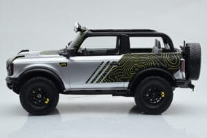 Ford Bronco RTR Iconic Sidabrinis GT Spirit 1:18 GT404 Derva - nuotrauka 3 iš 6