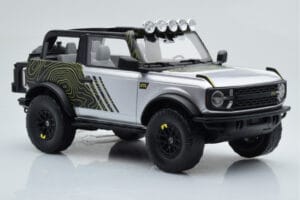 Ford Bronco RTR Iconic Sidabrinis GT Spirit 1:18 GT404 Derva - nuotrauka 4 iš 6