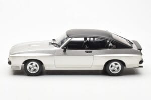 Ford Capri Mk2 X-Pack Sidabrinis MCG 1:18 MCG18349 Metalas - nuotrauka 3 iš 6