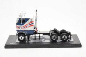 Ford CL 9000 Baltas Mėlynas IXO 1:43