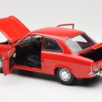 Ford Escort Mk1 RHD Raudonas Minichamps 1:18 - image 5 of 8