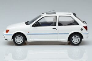 Ford Fiesta Mk3 XR2i Otto 1:18 OT967 Derva - nuotrauka 3 iš 6