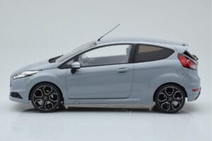 Ford Fiesta ST2000 Pilkas Otto 1:18 OT985 Derva - nuotrauka 3 iš 6