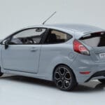 Ford Fiesta ST2000 Pilkas Otto 1:18 - image 5 of 6