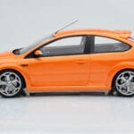 Ford Focus Mk2 ST 2.5 Electric Oranžinis Otto 1:18 - image 3 of 6