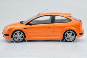 Ford Focus Mk2 ST 2.5 Electric Oranžinis Otto 1:18 OT961 Derva - nuotrauka 3 iš 6