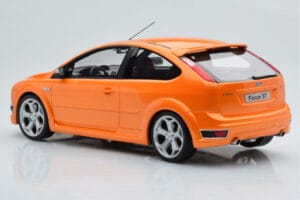 Ford Focus Mk2 ST 2.5 Electric Oranžinis Otto 1:18 OT961 Derva - nuotrauka 5 iš 6