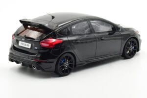 Ford Focus RS Mk3 Juodas Otto 1:18 OT950 Derva - nuotrauka 2 iš 8