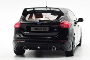Ford Focus RS Mk3 Juodas Otto 1:18 OT950 Derva - nuotrauka 7 iš 8