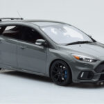 Ford Focus RS Mk3 Stealth Pilkas Otto 1:18 - image 4 of 6