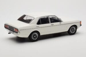 Ford Granada Mk1 Baltas MCG 1:18 MCG18395 Metalas - nuotrauka 2 iš 6