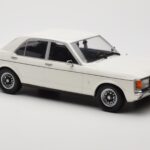 Ford Granada Mk1 Baltas MCG 1:18 - image 4 of 6