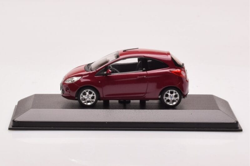 Ford Ka Mk2 Violetinis Minichamps 1:43