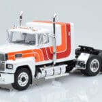 Ford LTL 9000 Baltas Raudonas Oranžinis IXO 1:43