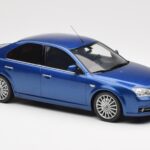 Ford Mondeo ST220 Performance Mėlynas Otto 1:18 - image 4 of 6