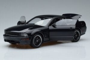 Ford Mustang GT S197 Bullitt AUTOart 1:18 73067 Metalas - nuotrauka 2 iš 7