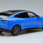 Ford Mustang Mach-E GT Performance Mėlynas Otto 1:18 OT414 Derva - image 2 of 6