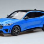 Ford Mustang Mach-E GT Performance Mėlynas Otto 1:18 OT414 Derva