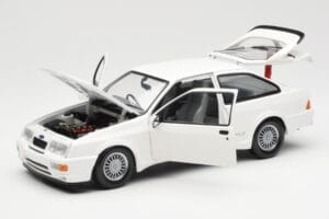 Ford Sierra RS RHD Baltas Minichamps 1:18 150084070 Metalas - nuotrauka 2 iš 8