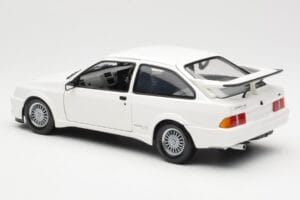 Ford Sierra RS RHD Baltas Minichamps 1:18 150084070 Metalas - nuotrauka 7 iš 8