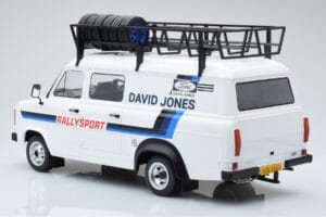 Ford Transit Mk2 Van Team David Jones Rally Assistance IXO 1:18 18RMC033XE Metalas - nuotrauka 5 iš 6