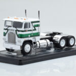 Freightliner FLA Baltas Žalias IXO 1:43