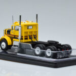 Freightliner FLC120 64T Geltonas IXO 1:43 TR116 - image 5 of 6