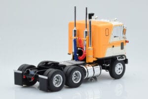 GMC Astro 95 Smėlio Baltas IXO 1:43 TR167 Metalas - nuotrauka 2 iš 5