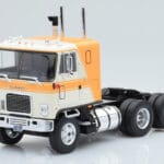 GMC Astro 95 Smėlio Baltas IXO 1:43