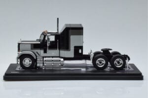 GMC General Sidabrinis Juodas IXO 1:43 TR117 Metalas - nuotrauka 3 iš 6