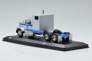 GMC General Sidabrinis IXO 1:43 TR079 Metalas - nuotrauka 5 iš 6