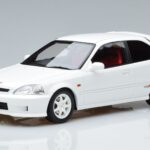 Honda Civic Type R EK9 Baltas Otto 1:18 OT264 Derva