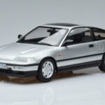 Honda CRX EF Sidabrinis Norev 1:18 188011 Metalas
