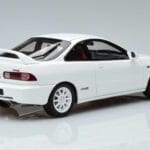 Honda Integra DC2 Euro Spec Baltas Otto 1:18 OT974 Derva - image 2 of 6