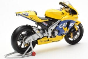 Honda RC211V Pramac Pons #3 M. Biaggi MotoGP 2003 Minichamps 1:12 122037103 Metalas - nuotrauka 3 iš 4