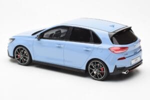 Hyundai i30 N Šviesiai Mėlynas Otto 1:18 OT425 Derva - nuotrauka 5 iš 6