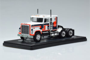 International Transtar 4300 Baltas IXO 1:43