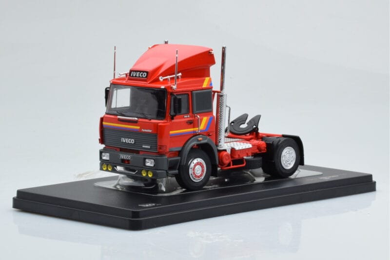 Iveco Turbo Star 190-42 Raudonas IXO 1:43
