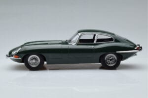 Jaguar E-Type Series 1 British Racing Žalias KK-Scale 1:18 KKDC180431 Metalas - nuotrauka 3 iš 6