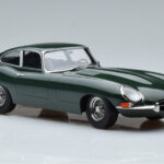 Jaguar E-Type Series 1 British Racing Žalias KK-Scale 1:18 - image 4 of 6