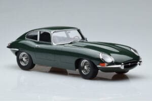 Jaguar E-Type Series 1 British Racing Žalias KK-Scale 1:18 KKDC180431 Metalas - nuotrauka 4 iš 6