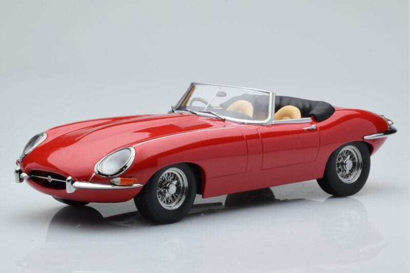 Jaguar E-Type Series 1 Roadster Raudonas KK-Scale 1:18