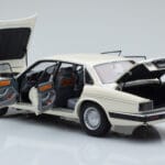 Jaguar XJ6 XJ40 Glacier Baltas Almost Real 1:18 - image 5 of 11