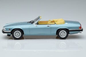 Jaguar XJS V12 Kabrioletas Šviesiai Mėlynas Metalinis Norev 1:18 182635 Metalas - nuotrauka 3 iš 6